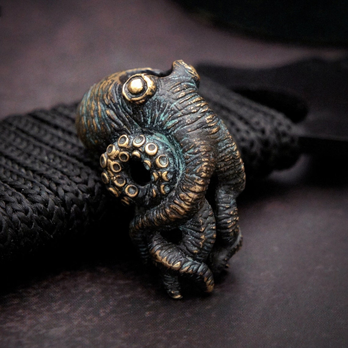 Polpo Coltello in ottone Perli - Paracord Survival Bracelet recensione e prezzo